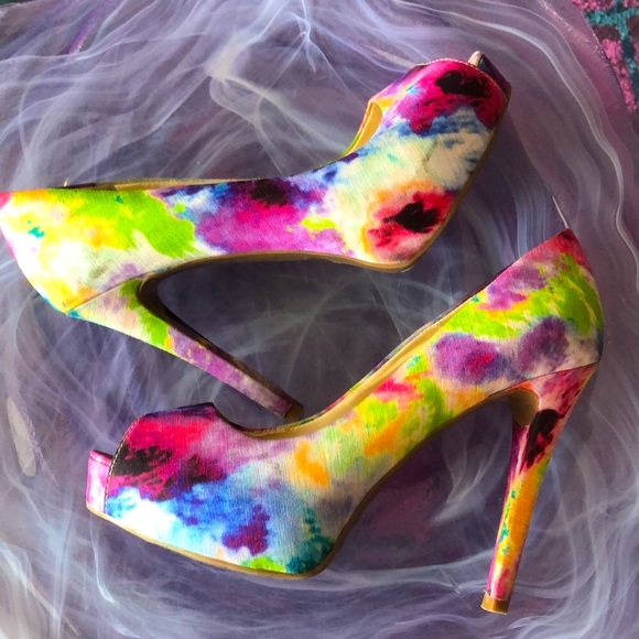 GUESS PATCHES STILETTO PEEP TOE PLATFORM PUMPS • sz 6.5M - Picture 8 of 17